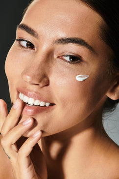 Unlocking the Secret: How Lipid Dissolvers Transform Your Skin Texture