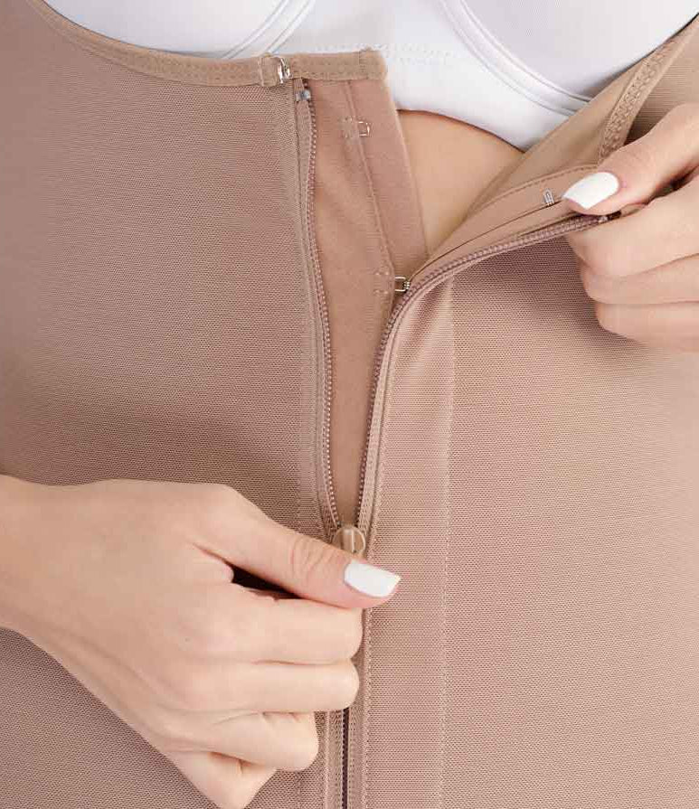 Signature Sculpt Body Panty