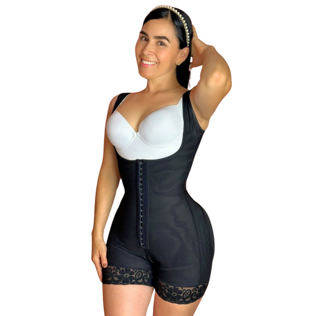 Hourglass SHORT GIRDLE W/ HOOKS & OPEN CROTCH
